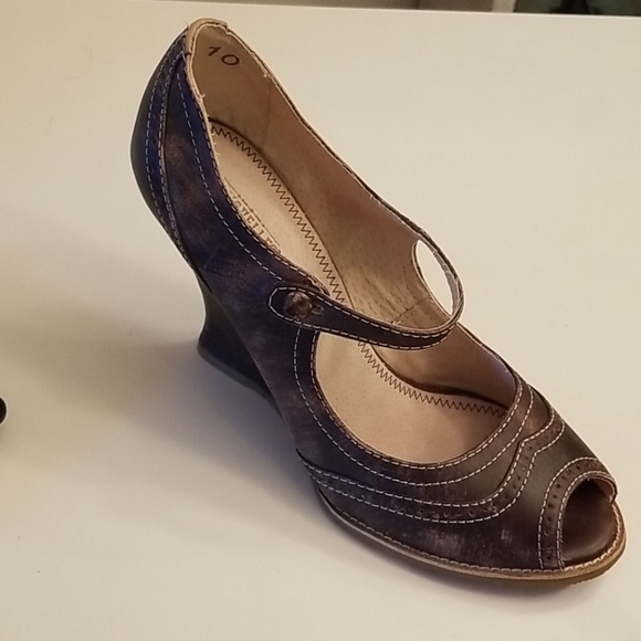 Seychelles Shoes - ⭐LAST CHANCE⭐Seychelles Wedge Sandals 10 brown vtg